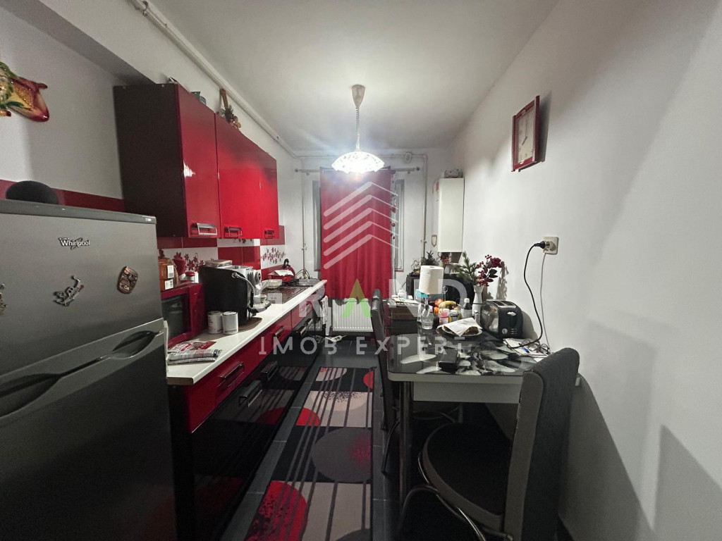 Apartament de vanzare 2 camere decomandate, Eroilor, Florest
