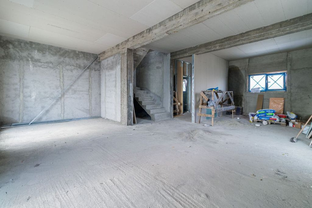 Casa Corbeanca P+1 cu 3 dormitoare si curte generoasa, te...
