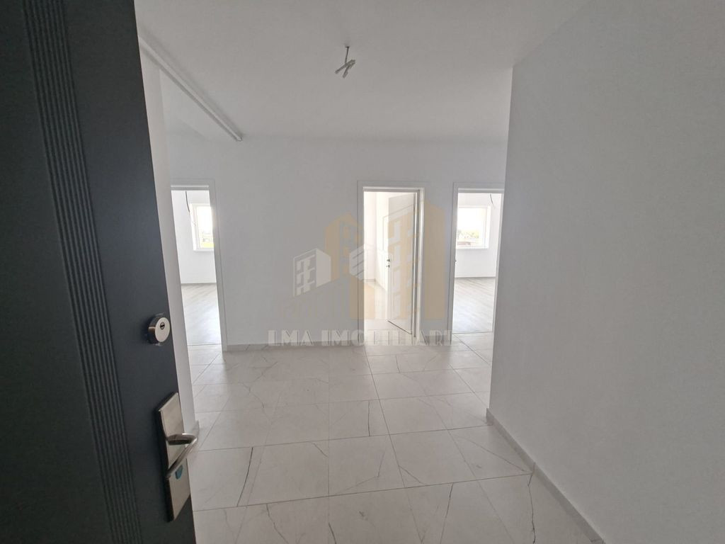 Apartament 2 camere tip studio Subcetate City 2 Sanpetru ...
