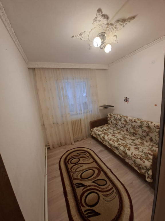 Confort Urban în Craiovița Nouă/ORIZONT/ camera camin 11,