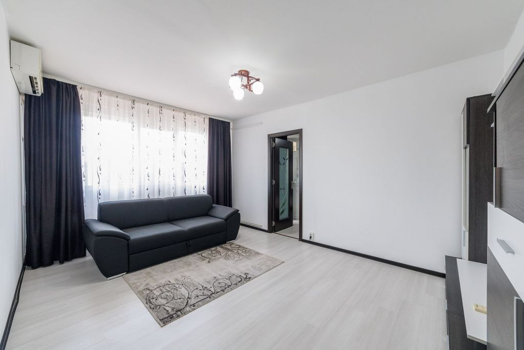Apartament gata de mutat cu 2 camere si parcare inclusa ?...