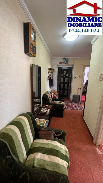 Apartament cu 2 camere de vânzare în zona Maratei
