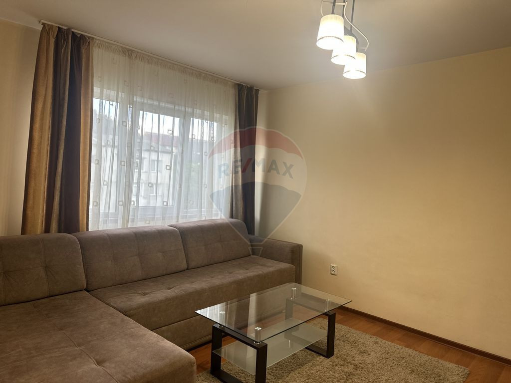 Apartament cu 2 camere de închiriat în zona Maratei