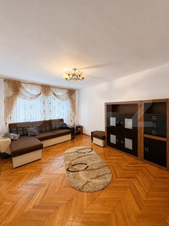 Apartament 2 camere, decomandat, Zona Centrală