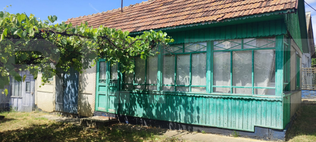 Casă individuală, 100 mp, teren 1511 mp, Sat Dolina- Com.
