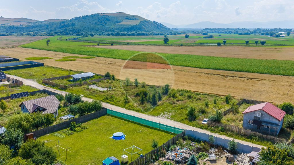 Teren intravilan cu CU-BOD- ZONA CISMASU- 1,020mp / Strad...