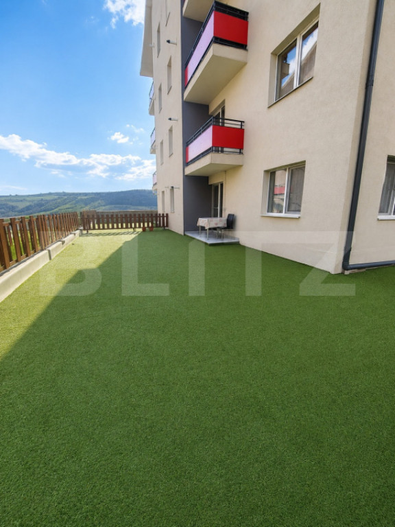Apartament cu terasa generoasa