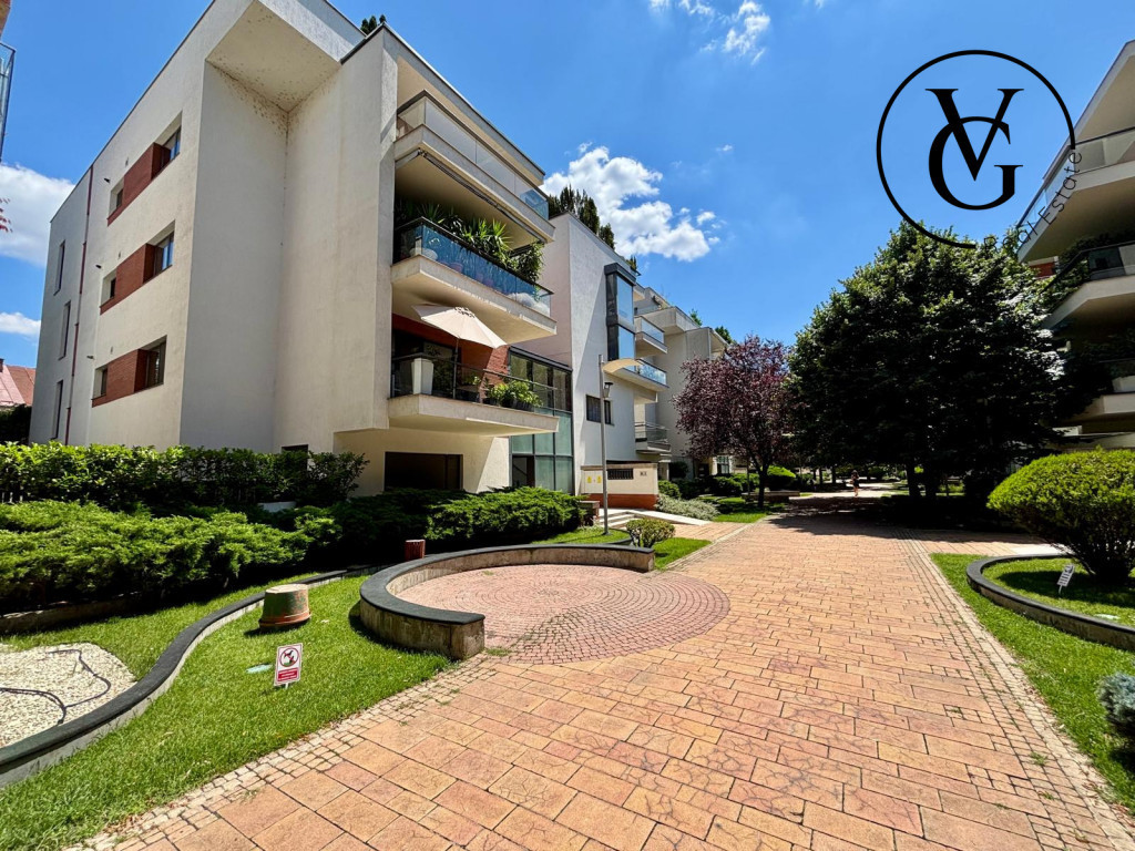 Apartament 4 camere cu gradina proprie - Loc de parcare incl