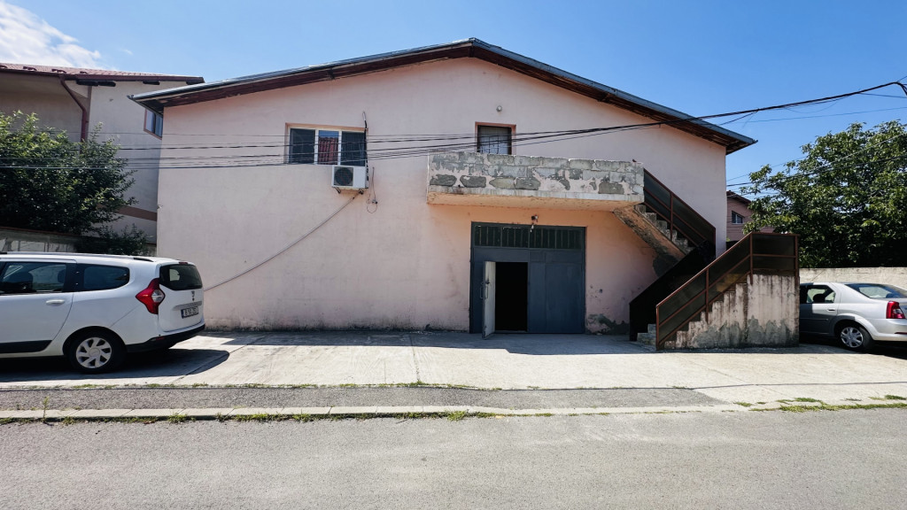 Hala 800 mp, situata în Rosu-Chiajna, ideala productie, dep