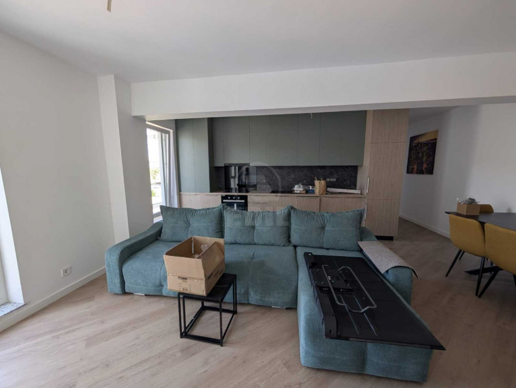 Inchiriere Apartament 3 camere semidecomandat, 70 mp,Tineretului
