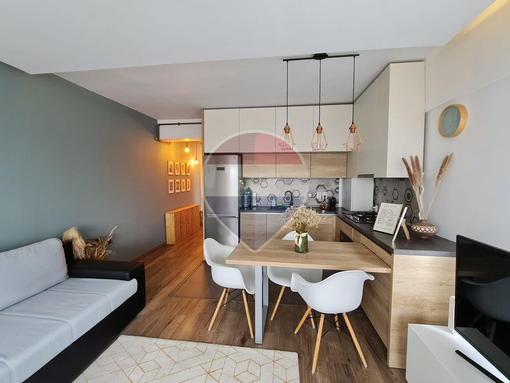 Apartament 2 camere cu parcare| Inchiriere | Zorilor Sud