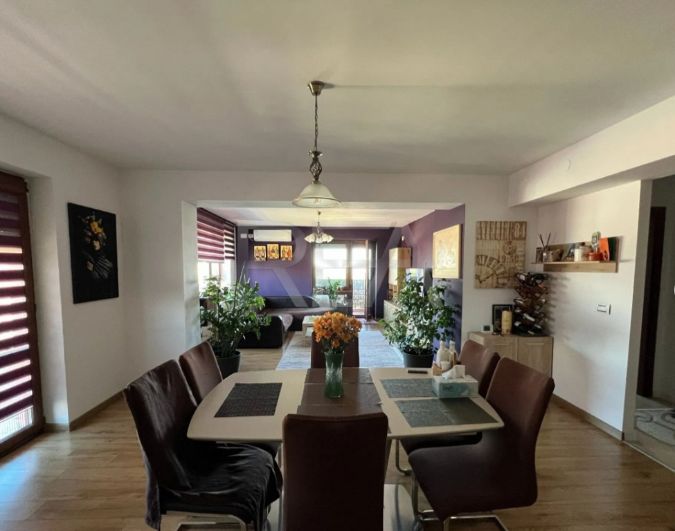 3 camere Pantelimon decomandat, centrală, an 2008, 108 mp