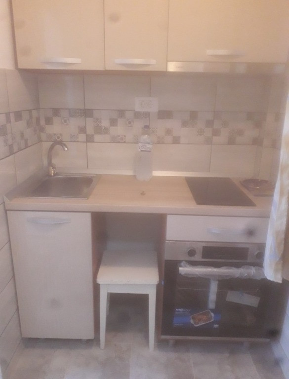 Garsoniera zona Zamca