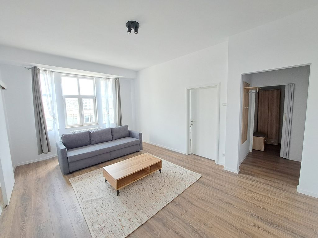 Apartament cu 3 camere 98,59 mp in zona Unirii - comsion 0%