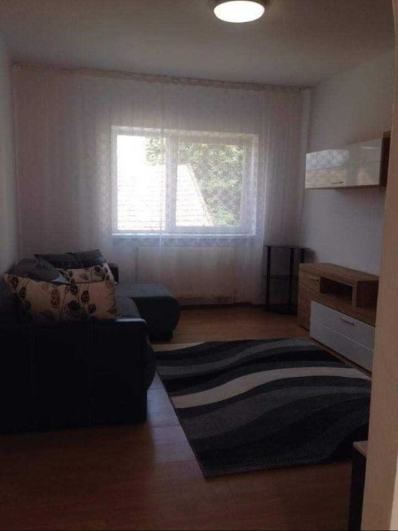 Inchiriere apartament cu doua camere