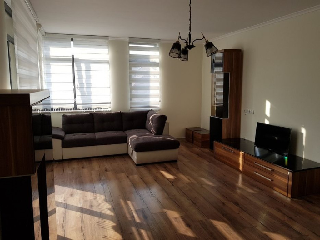 Apartament cu doua camere Girocului