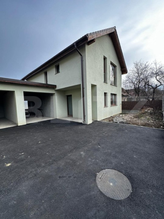 Duplex semifinisat de vanzare , 120 mp , 385 teren, garaj! G