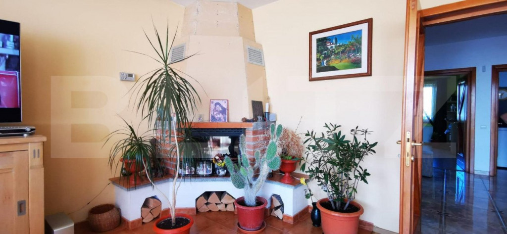 Casa in Harman, cu panouri fotovoltaice, 340 mp utili , 100