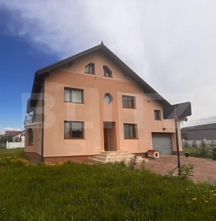 Casă premium P+1+M | 246 mp utili | Teren 684 mp | Stupini,
