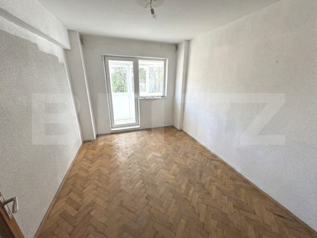 Apartament 3 camere , 67mp , zona Mercur Cetate