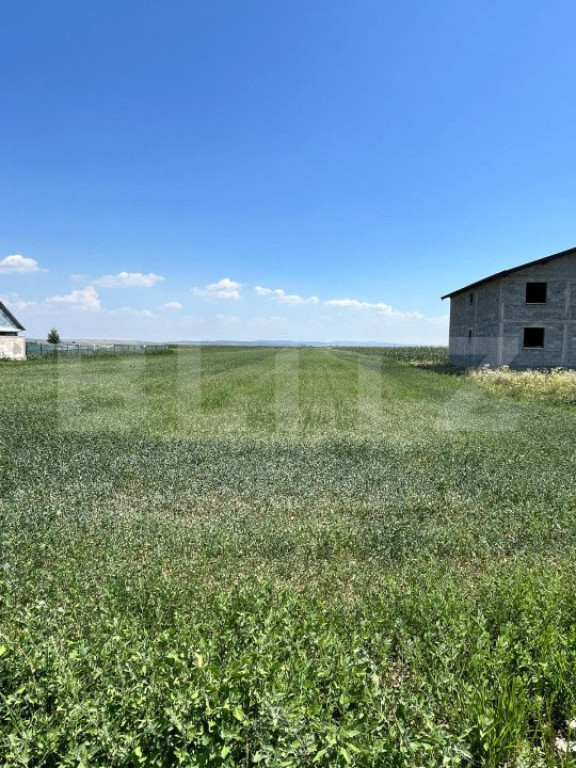 Teren intravilan, 9782 mp, zona Corocaiesti, Suceava