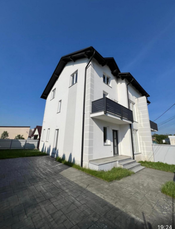 Duplex, 158 mp ,Radauti