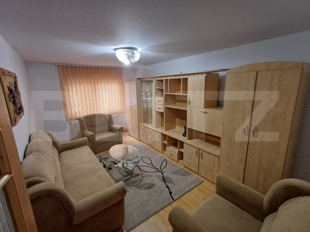 Apartament 2 camere, zona Stefan Cel Mare