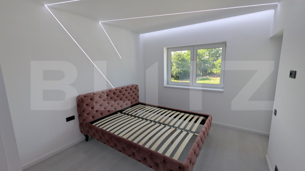 Casa tip duplex, 138 mp utili, cu piscina, 4 camere, Cetate