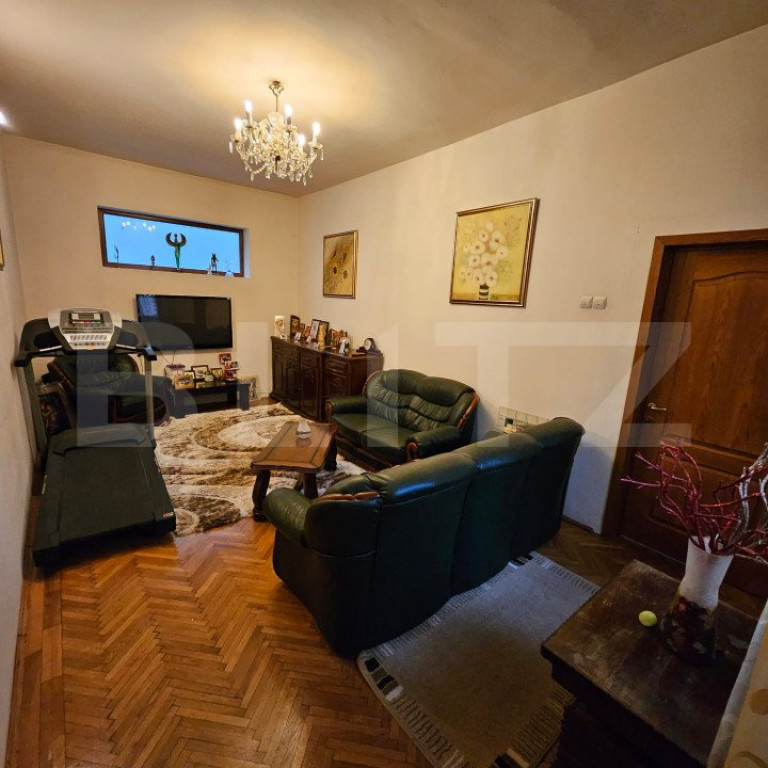 CASA 4 camere, 180 mp , zona ultracentrala B-dul cu Castani