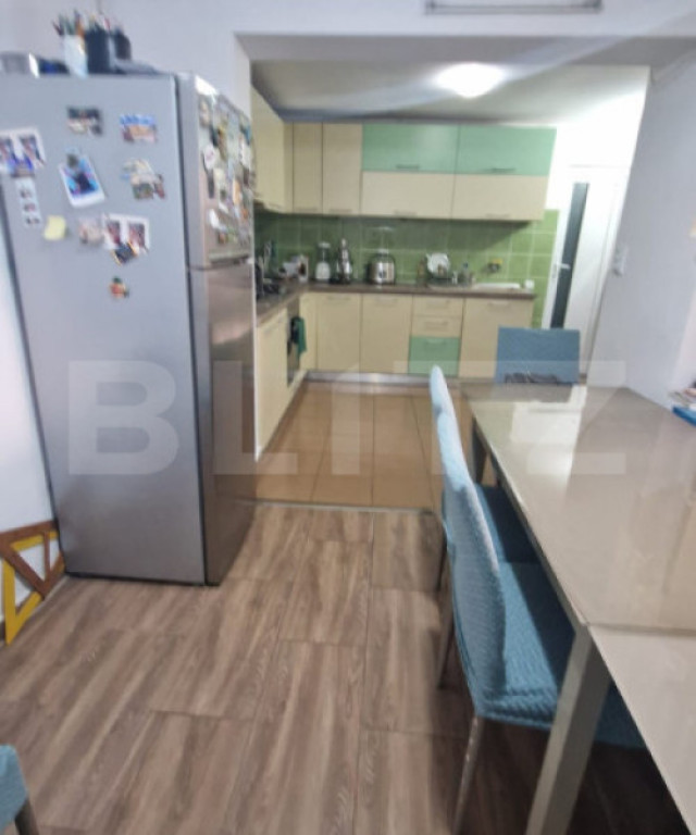 Casa de vanzare, cu 3 camere, 95 mp, zona Craiter