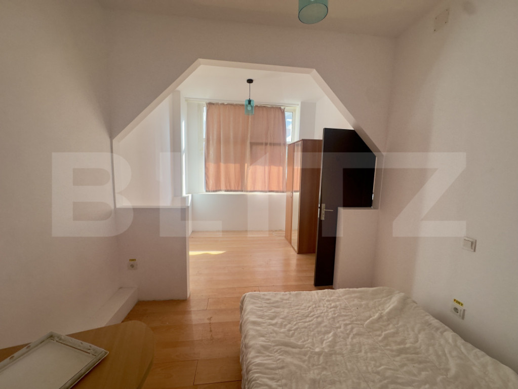 Spatiu birou/rezidential, 42 mp zona centrala in Aiud