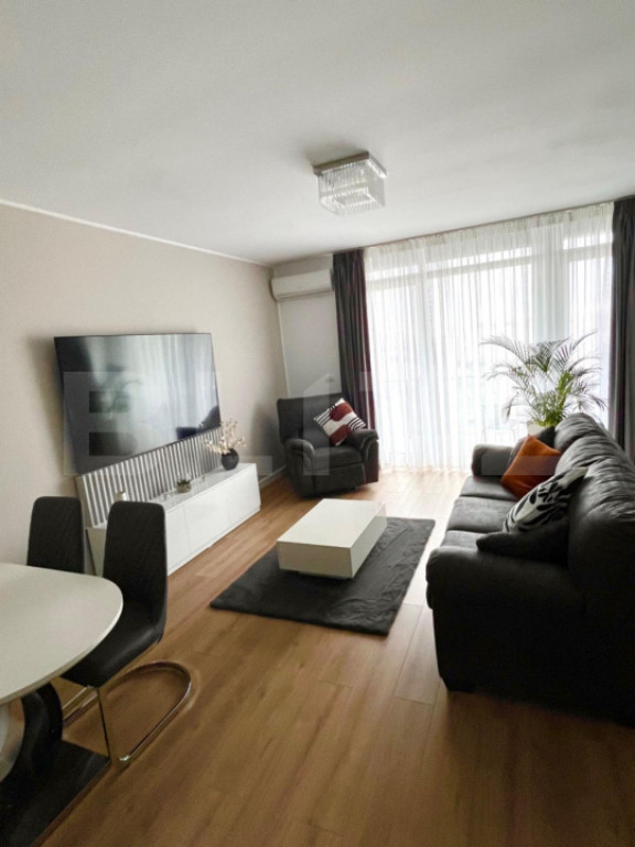 Apartament 2 camere decomandat cu view