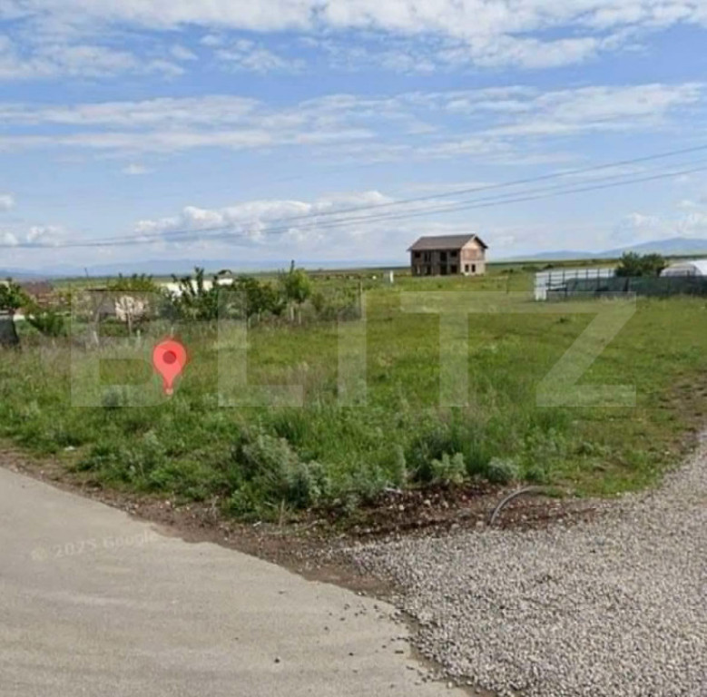 Teren intravilan 500 mp zona Izvor