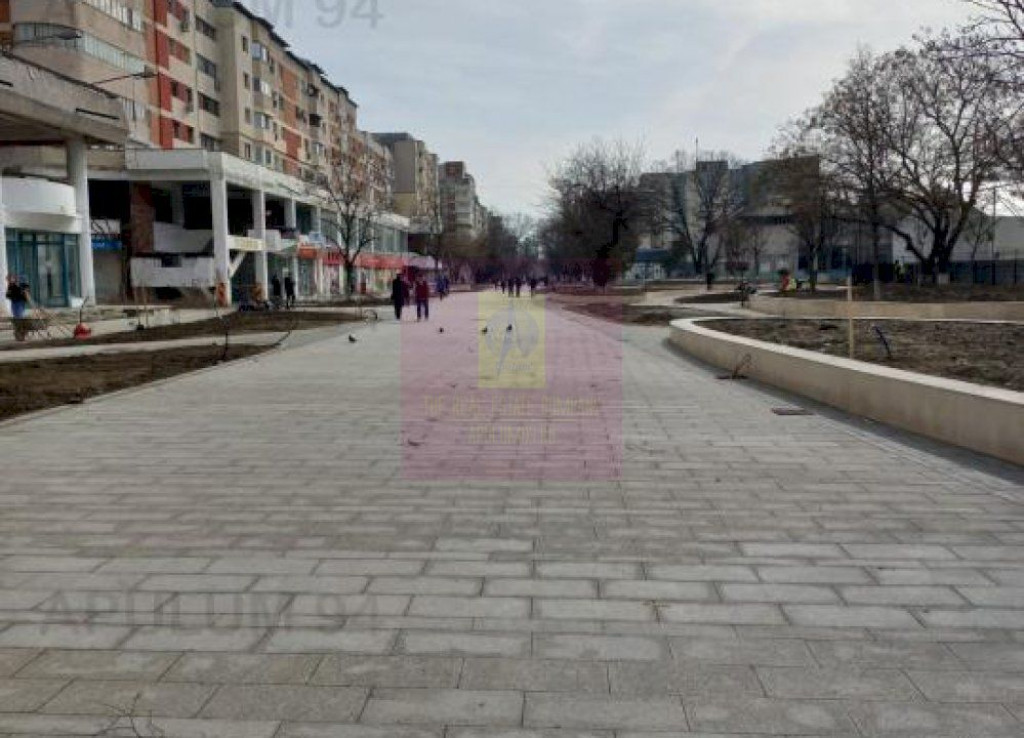 Inchiriem spatiu comercial Alexandria cu 7 eur/ mp/luna