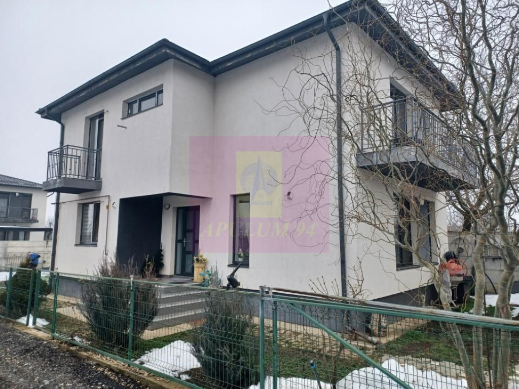 Joița, casă P+1E+pod, 124 mp utili + terasă, balcoane,...