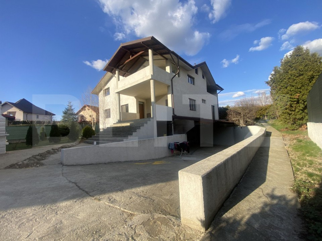 Casă VERDE de vânzare Bucov (Mica Romă)