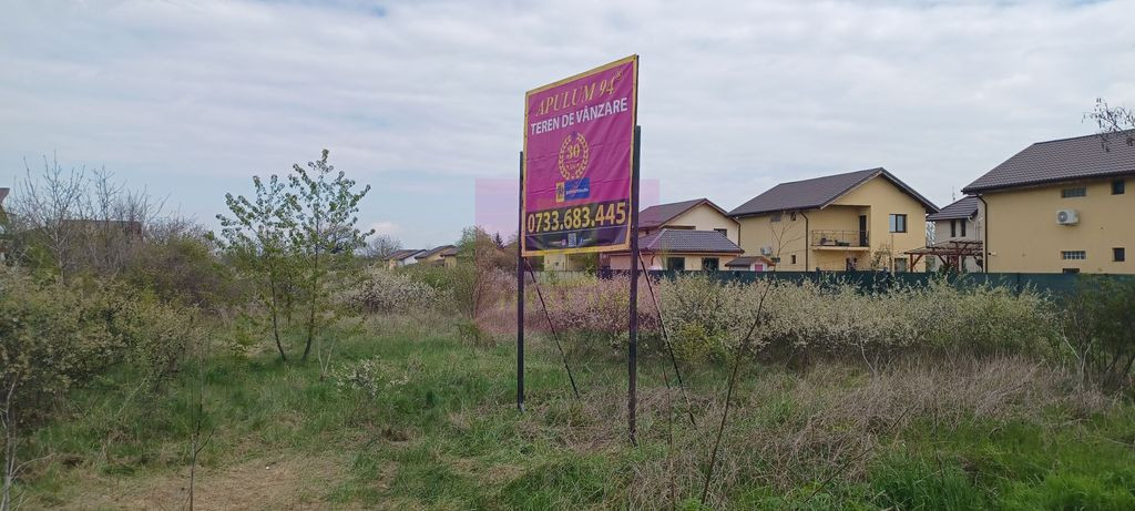 Casă 3 camere + dependințe, curte 380, Săbăreni