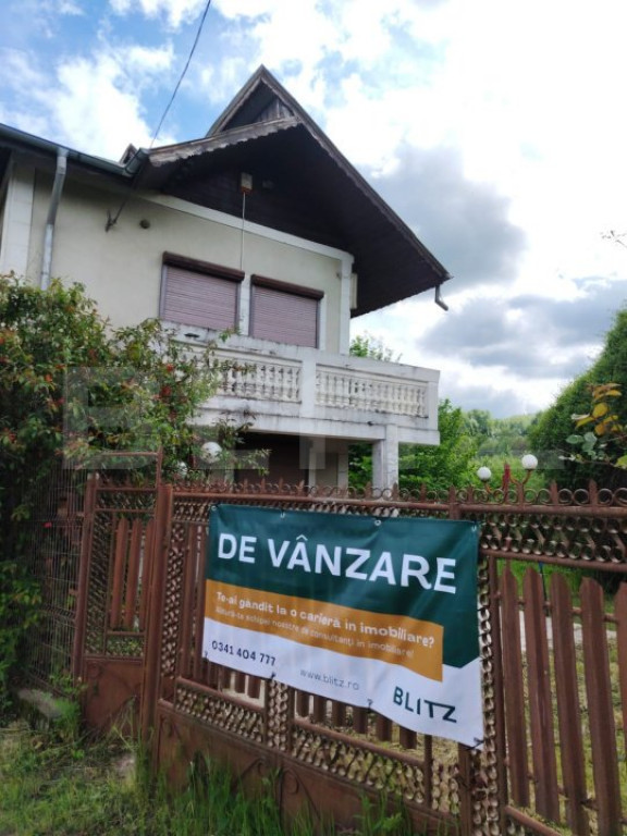Proprietate cu teren generos 1.500 mp Casă P+1 Voinesti