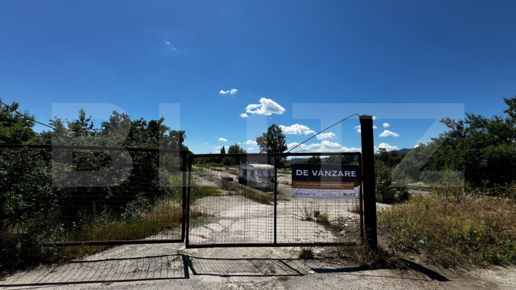OPORTUNITATE INVESTITIE | Teren 13000 mp + hală metalică |