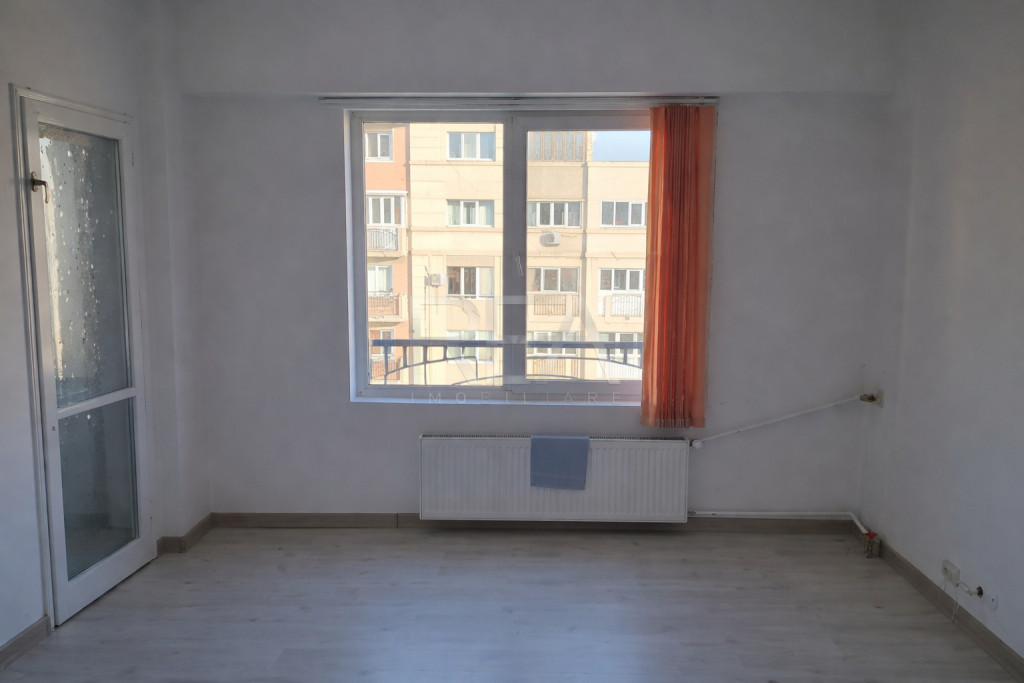 3 camere, Muncii/Decebal, decomandat, an 1995, metrou