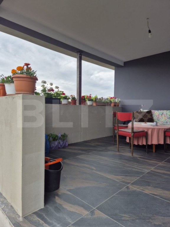 Casă pe un nivel în Ernei – 4 camere, panouri fotovoltai