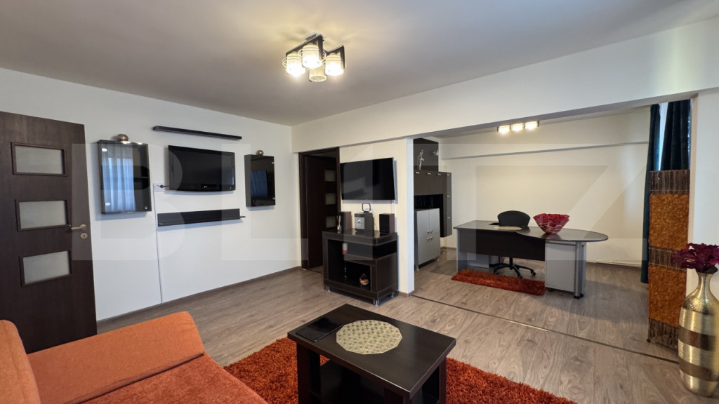 Apartament 3 camere, 96 mp, 3 balcoane, loc de parcare, ULTR