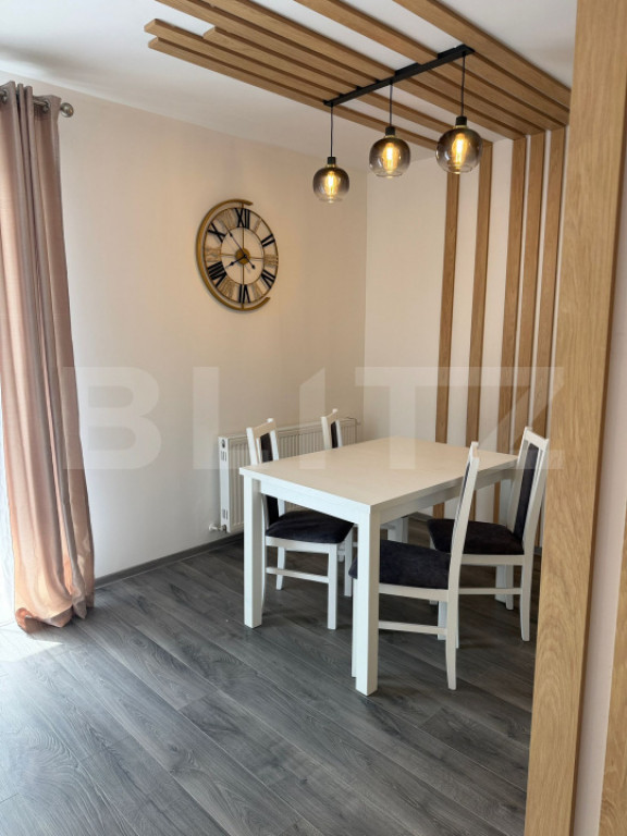 Apartament 2 camere, semidecomandat, 53 mp, mobilat si utila