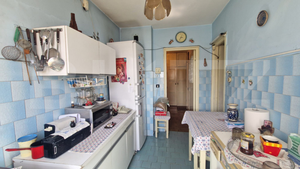 Apartament cu 2 camere, priveliste deosebita, balcon, lift,