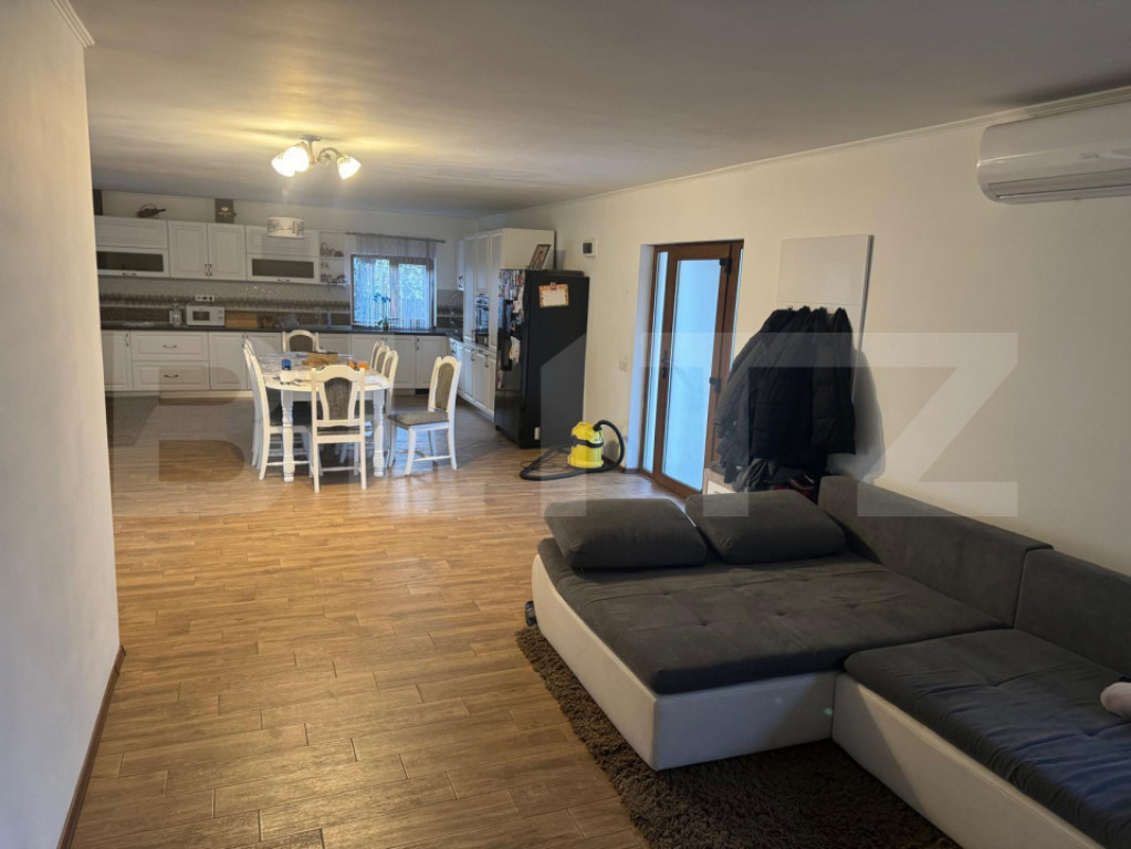 Casa 7 camere, 400 mp, 1200 mp Terem - Odoreu