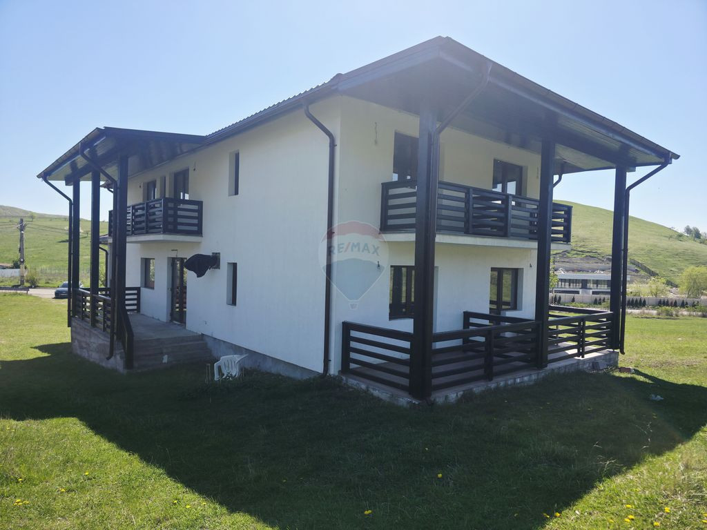 Casa si teren zona Balaurul