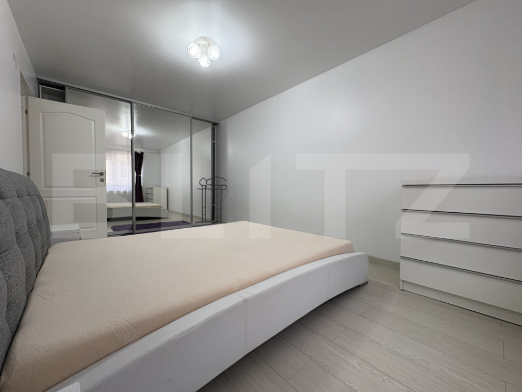 Apartament 2 camere, modern, parcare, zona Campului