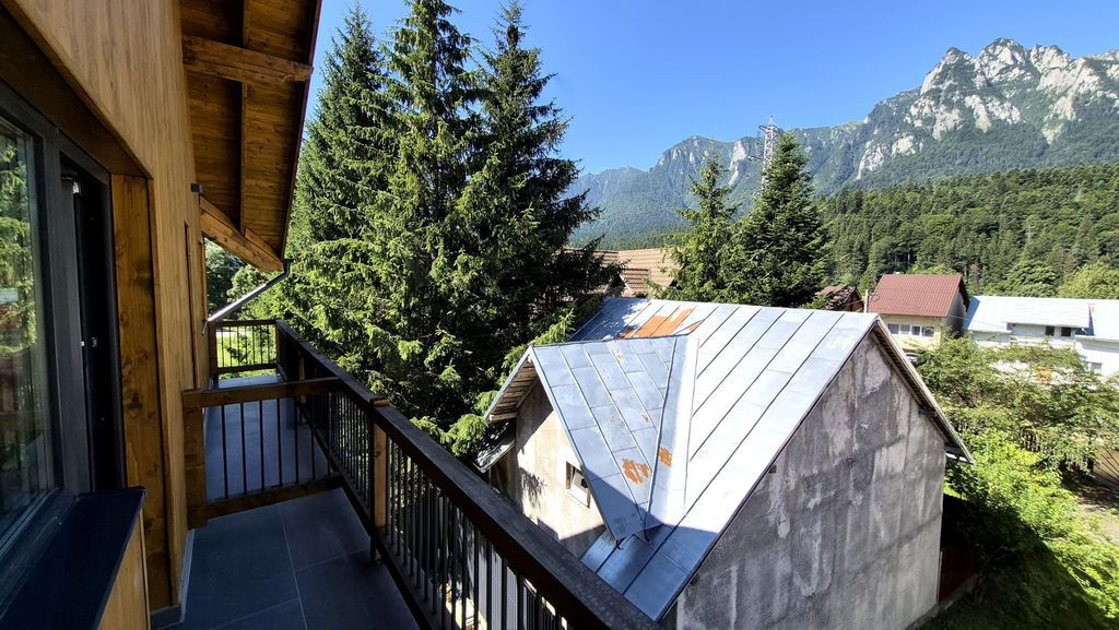 Apartament cu 4 camere 125 mp (4 garsoniere) la cheie + 6...