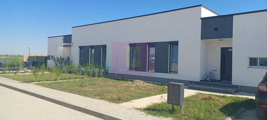 Săbăreni, casă nouă 116 mp utili, curte 608, în apro...