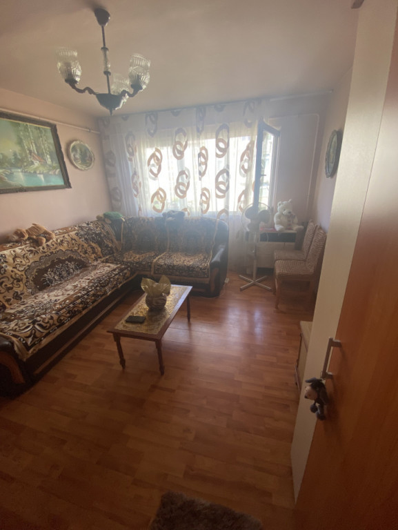 Apartament 2 camere 42 mp langa Policlinica Filiasi